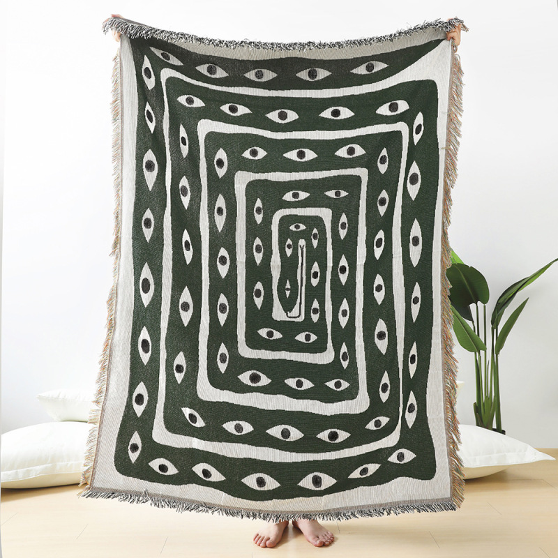 Boho Throw Blanket Fringe - Zielono-biały koc żakardowy z motywem złego